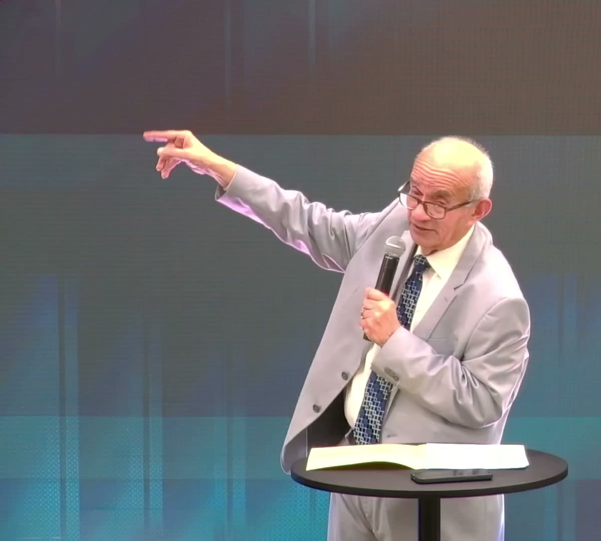 Pr. Geziel Gomes ministrando no SENAPEV 2026